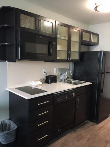 Ontario Airport Executive Inn エクステリア 写真
