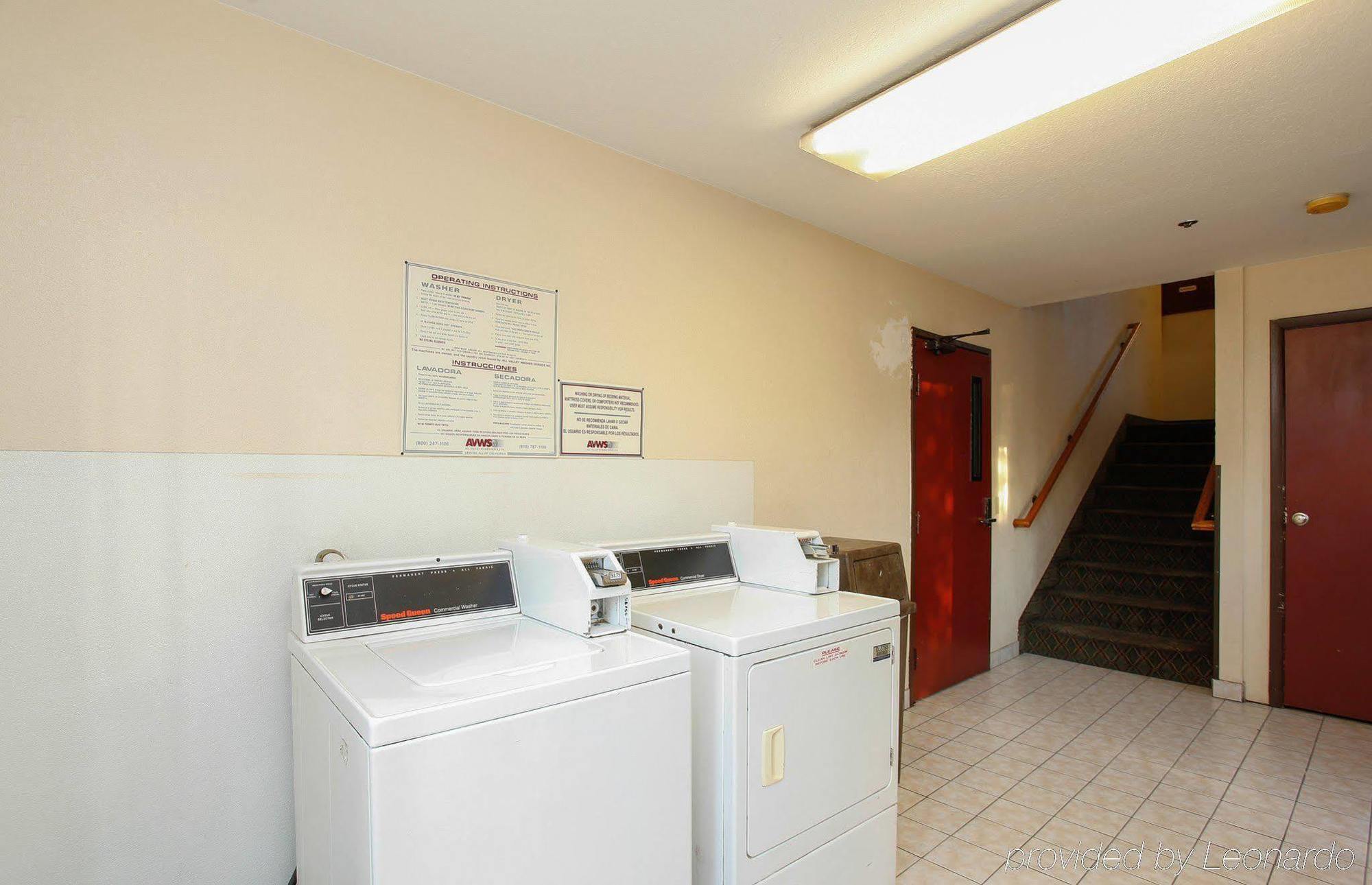 Ontario Airport Executive Inn エクステリア 写真