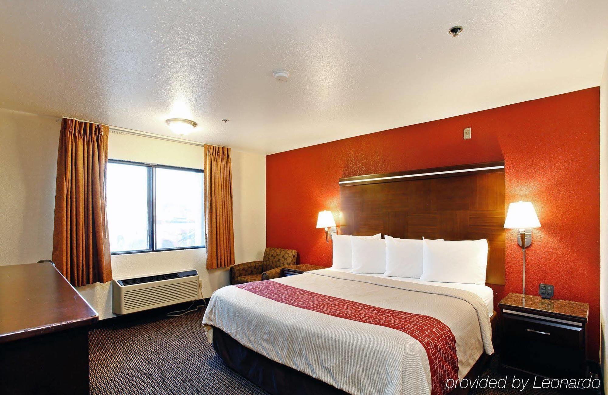 Ontario Airport Executive Inn エクステリア 写真